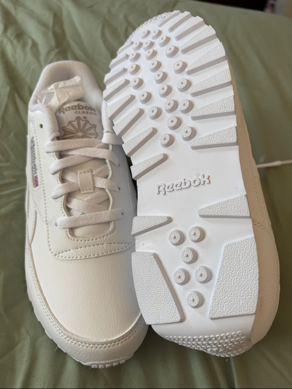 Reebok White Low-Top Leather Sneakers - Picture 2 of 9